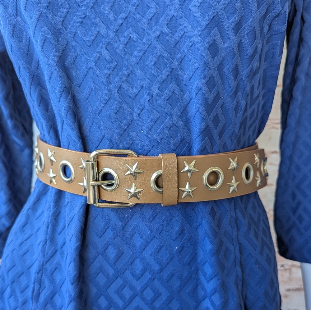 Tan and Silver Star Studs Bohemian Leather Women's Belt - Picture 4 of 10